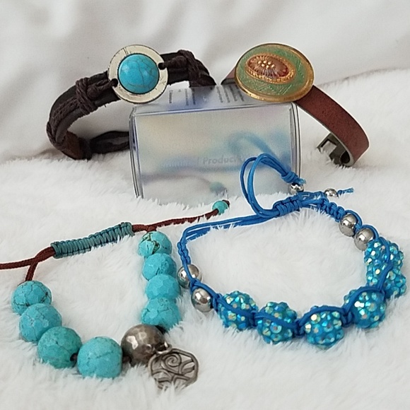 Jewelry - 4 Boho Style bracelet's